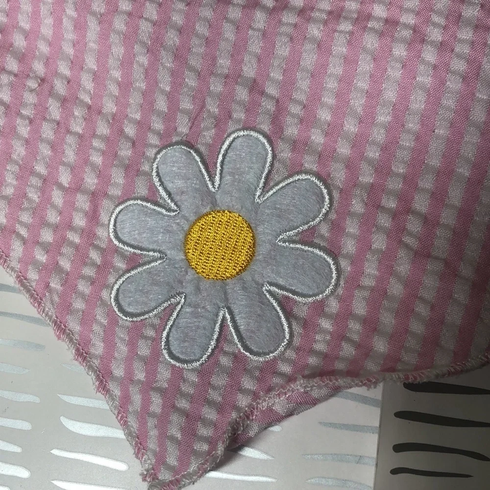 Pet bandanas pink and blue NWT